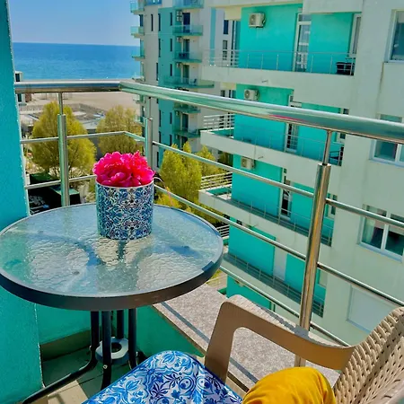 Apartment Acqua Vista 29 Summerland Mamaia